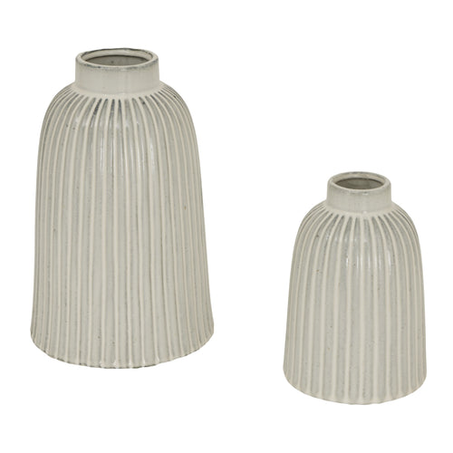 A picture of 2  beige bell-shaped ceramic vases with vertical ridges, narrower at the top and wider at the bottom.